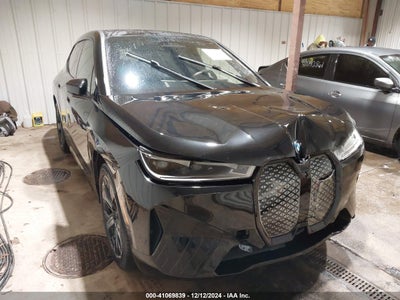 BMW IX 2024