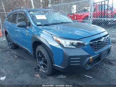 SUBARU OUTBACK 2022