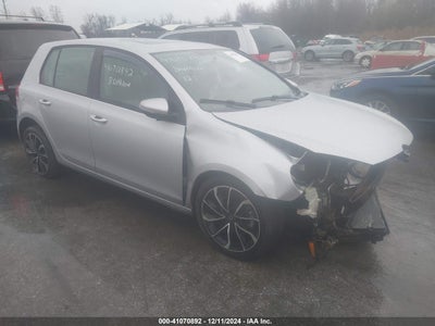VOLKSWAGEN GOLF 2012
