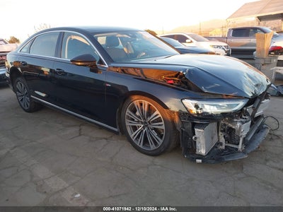 AUDI A8 2022
