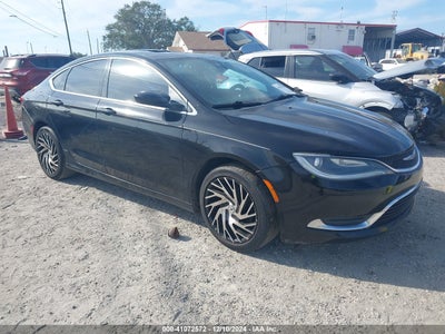 CHRYSLER 200 2015