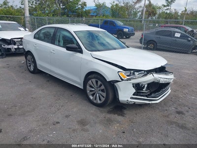 VOLKSWAGEN JETTA 2016