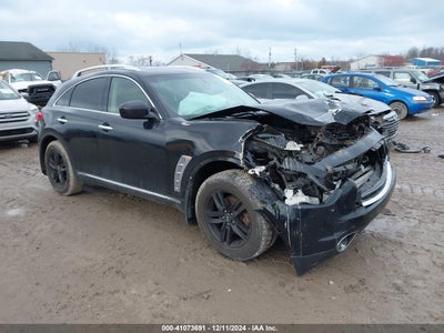 INFINITI FX35 2012