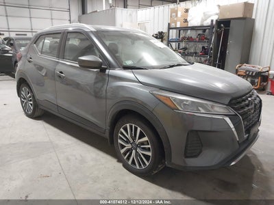 NISSAN KICKS 2024