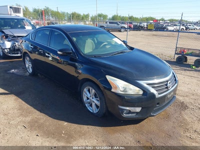 NISSAN ALTIMA 2015
