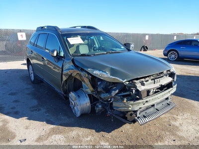 SUBARU OUTBACK 2017