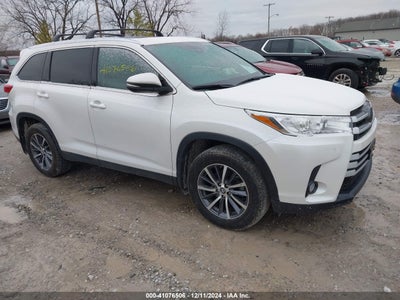 TOYOTA HIGHLANDER 2019