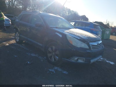 SUBARU OUTBACK 2010