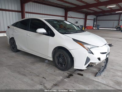 TOYOTA PRIUS 2016