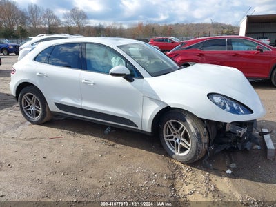 PORSCHE MACAN 2017