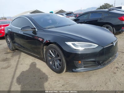 TESLA MODEL S 2016