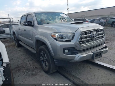 TOYOTA TACOMA 2017