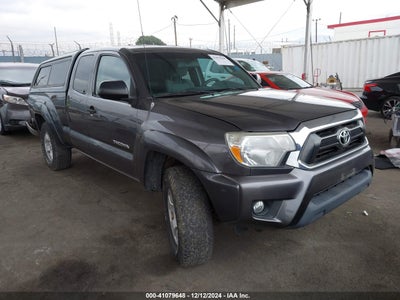 TOYOTA TACOMA 2015