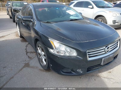 NISSAN MAXIMA 2014
