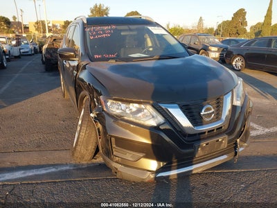 NISSAN ROGUE 2017