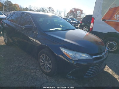 TOYOTA CAMRY 2016