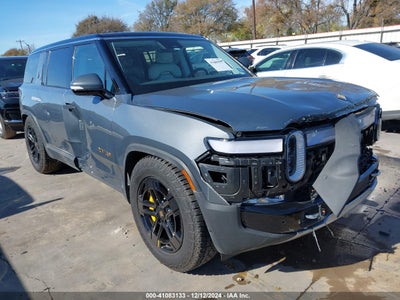 RIVIAN R1S 2023