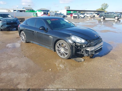 PORSCHE PANAMERA 2015