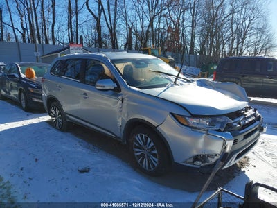 MITSUBISHI OUTLANDER 2020