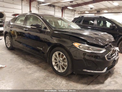 FORD FUSION HYBRID 2019