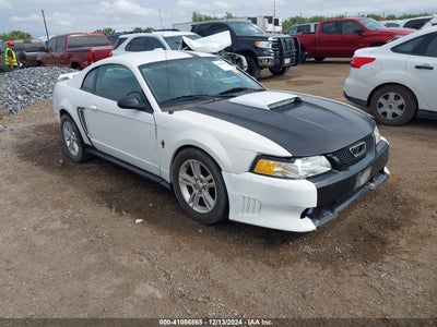 FORD MUSTANG 2001