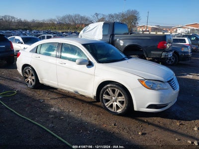 CHRYSLER 200 2012