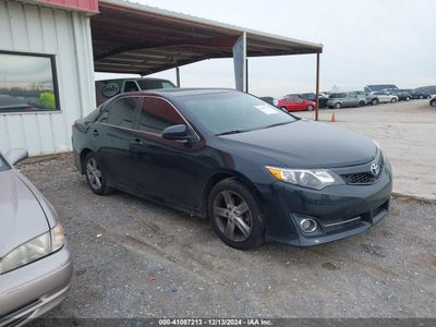 TOYOTA CAMRY 2012
