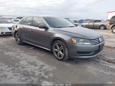 VOLKSWAGEN PASSAT 2015