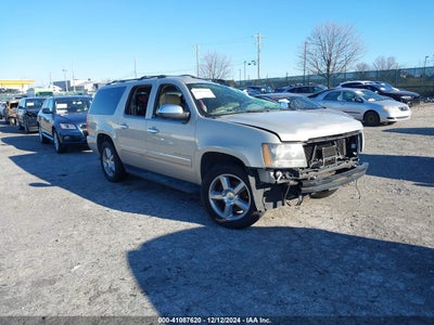 CHEVROLET SUBURBAN 1500 2011