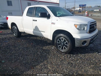 TOYOTA TUNDRA 2011