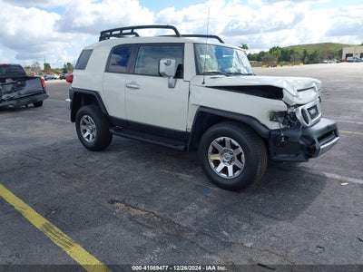 TOYOTA FJ CRUISER 2014