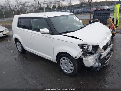 SCION XB 2013