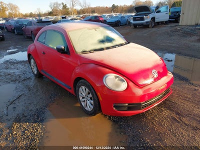 VOLKSWAGEN BEETLE 2015