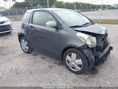 SCION IQ 2014