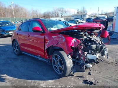 ALFA ROMEO STELVIO 2022