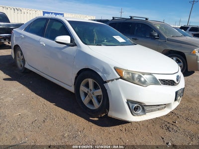 TOYOTA CAMRY 2012