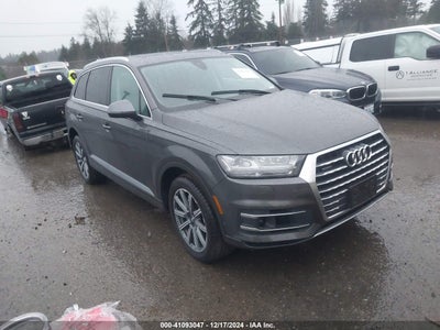 AUDI Q7 2019