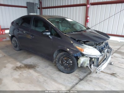 TOYOTA PRIUS 2013