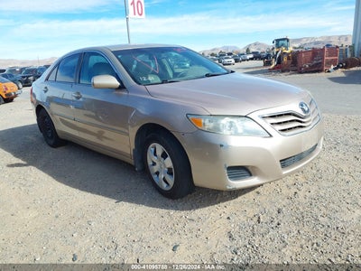 TOYOTA CAMRY 2010