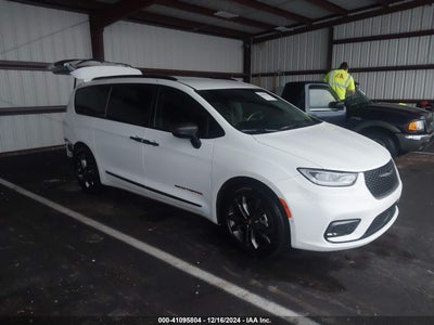 CHRYSLER PACIFICA 2024