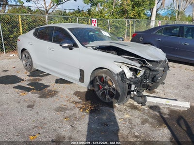KIA STINGER 2021