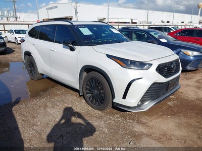 TOYOTA HIGHLANDER 2024