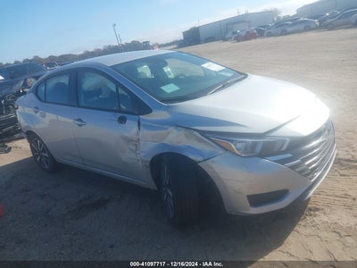 NISSAN VERSA 2023
