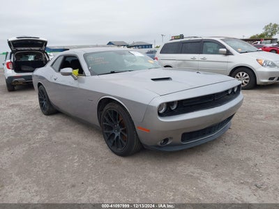 DODGE CHALLENGER 2017