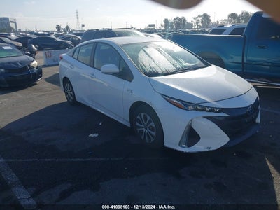 TOYOTA PRIUS PRIME 2022