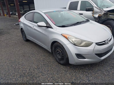 HYUNDAI ELANTRA 2011