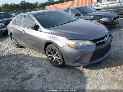 TOYOTA CAMRY 2017