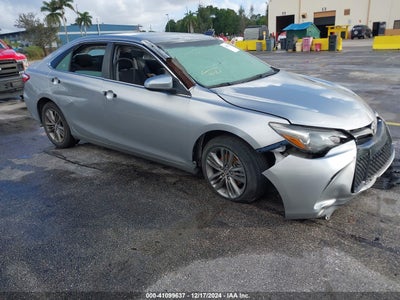 TOYOTA CAMRY 2015