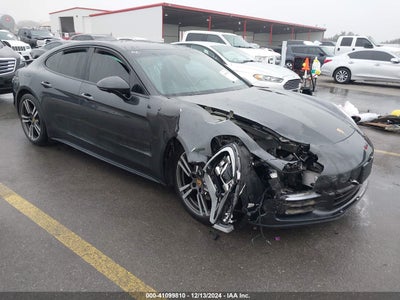 PORSCHE PANAMERA 2018