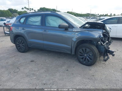 VOLKSWAGEN TAOS 2024